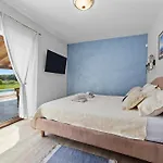 Campagna Near Fazana With 7250m2 Large Garden And Sauna *