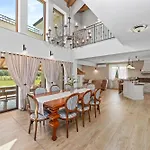 Villa Campagna Near Fazana With 7250m2 Large Garden And Sauna Galižana